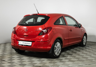 Подержанный автомобиль Opel Corsa 2007 года (5 фото)