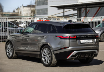Подержанный автомобиль Land Rover Range Rover Velar 2018 года (9 фото)