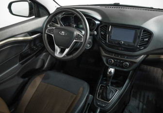 Подержанный автомобиль LADA (ВАЗ) Vesta Wagon 2020 года (8 фото)