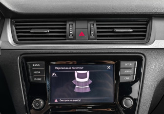 Подержанный автомобиль Skoda Rapid Liftback 2019 года (16 фото)