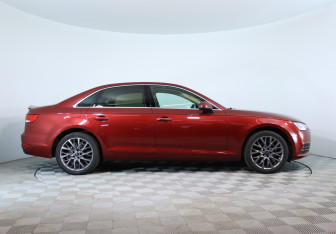 Подержанный автомобиль Audi A4 Sedan 2016 года (4 фото)