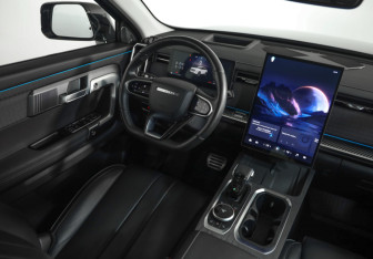 Подержанный автомобиль Jaecoo J7 2023 года (8 фото)