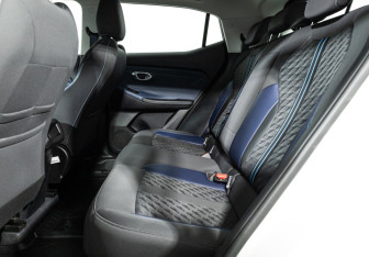 Подержанный автомобиль GAC GS3 2024 года (10 фото)