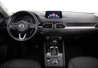 Подержанный автомобиль Mazda CX-5 2018 года (9 фото)