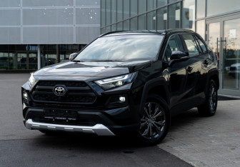 Новый Toyota RAV4 2025 (2 фото)