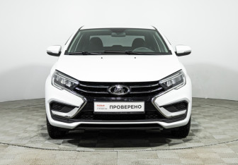 Подержанный автомобиль LADA (ВАЗ) Vesta Sedan 2023 года (2 фото)