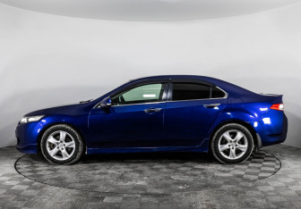 Подержанный автомобиль Honda Accord Sedan 2008 года (8 фото)