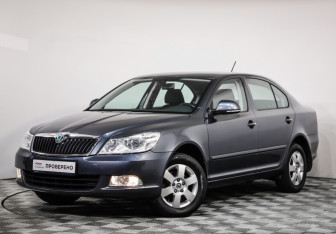 Подержанный автомобиль Skoda Octavia Liftback 2011 года (1 фото)
