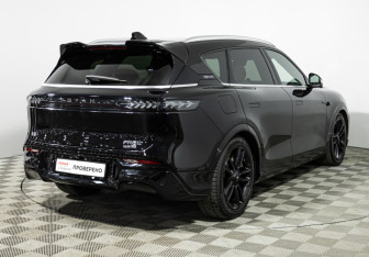 Подержанный автомобиль Voyah Free 2023 года (5 фото)