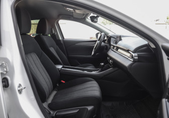 Подержанный автомобиль Mazda 6 Sedan 2018 года (25 фото)