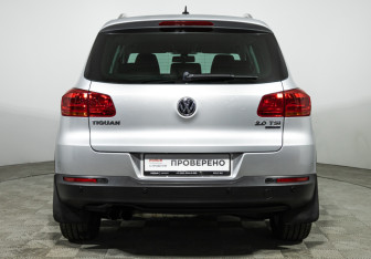 Подержанный автомобиль Volkswagen Tiguan 2013 года (6 фото)