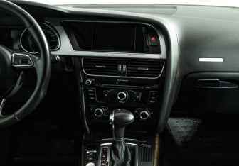 Подержанный автомобиль Audi A5 Liftback 2015 года (14 фото)