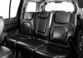 Подержанный автомобиль Nissan Pathfinder 2010 года (18 фото)