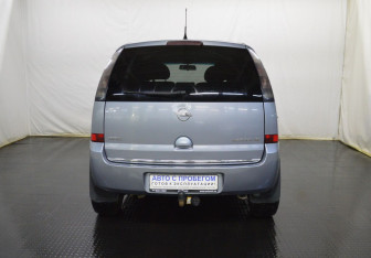 Подержанный автомобиль Opel Meriva 2007 года (6 фото)