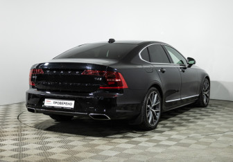 Подержанный автомобиль Volvo S90 2020 года (5 фото)
