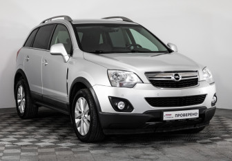 Подержанный автомобиль Opel Antara 2014 года (3 фото)