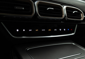 Подержанный автомобиль Jetour X70 2023 года (17 фото)