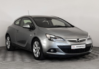 Подержанный автомобиль Opel Astra Hatchback 2012 года (3 фото)