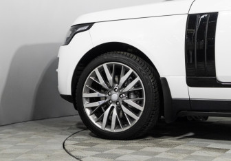 Подержанный автомобиль Land Rover Range Rover 2013 года (31 фото)