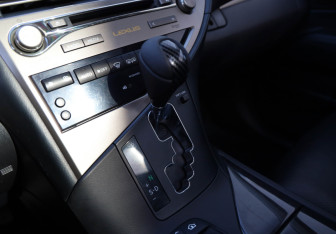 Подержанный автомобиль Lexus RX 2014 года (13 фото)