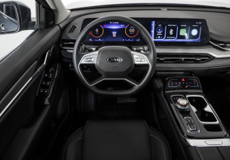 Подержанный автомобиль JAC JS6 2024 года (11 фото)