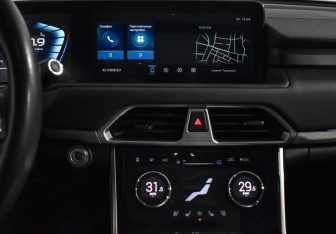 Подержанный автомобиль Exeed TXL 2022 года (16 фото)