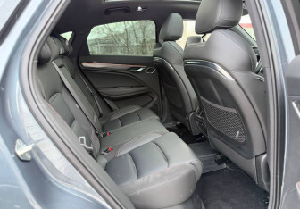 Подержанный автомобиль Geely Tugella 2023 года (15 фото)