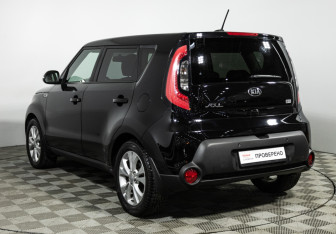 Подержанный автомобиль Kia Soul 2016 года (7 фото)