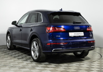 Подержанный автомобиль Audi Q5 2017 года (7 фото)