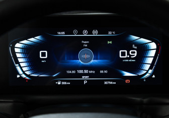 Подержанный автомобиль Exeed TXL 2022 года (12 фото)