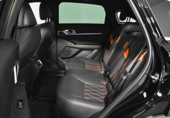 Подержанный автомобиль Haval F7 2024 года (11 фото)