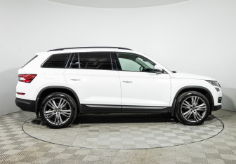 Подержанный автомобиль Skoda Kodiaq 2019 года (4 фото)