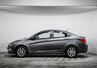 Подержанный автомобиль Hyundai Solaris Sedan 2016 года (3 фото)