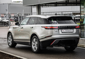 Подержанный автомобиль Land Rover Range Rover Velar 2017 года (8 фото)