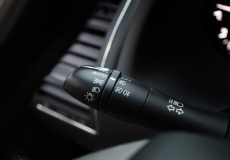 Подержанный автомобиль Infiniti QX80 2017 года (16 фото)