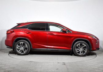 Подержанный автомобиль Lexus RX 2016 года (4 фото)