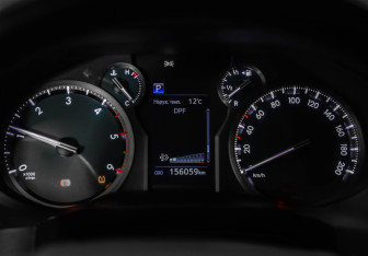 Подержанный автомобиль Toyota Land Cruiser Prado 2020 года (13 фото)