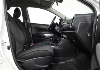 Подержанный автомобиль Kia Picanto 2020 года (21 фото)