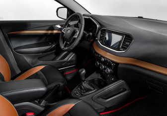 Подержанный автомобиль LADA (ВАЗ) Vesta Sedan 2023 года (13 фото)