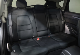 Подержанный автомобиль Mazda CX-5 2017 года (23 фото)