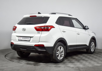 Подержанный автомобиль Hyundai Creta 2017 года (5 фото)