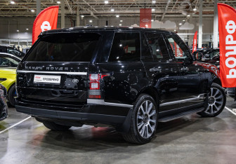 Подержанный автомобиль Land Rover Range Rover 2014 года (6 фото)