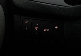 Подержанный автомобиль Kia Ceed Wagon 2015 года (17 фото)