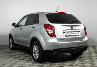 Подержанный автомобиль SsangYong Actyon 2013 года (7 фото)