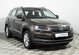 Подержанный автомобиль Skoda Karoq 2020 года (3 фото)