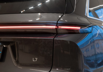 Новый LiXiang L7 2025 (8 фото)