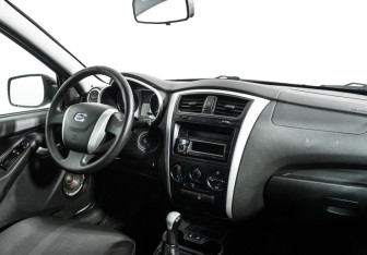 Подержанный автомобиль Datsun mi-DO 2018 года (9 фото)