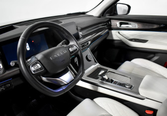 Подержанный автомобиль Exeed VX 2022 года (9 фото)