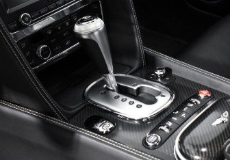 Подержанный автомобиль Bentley Continental GT Coupe 2013 года (15 фото)