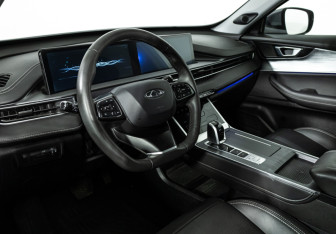 Подержанный автомобиль Chery Tiggo 7 Pro Max 2023 года (11 фото)